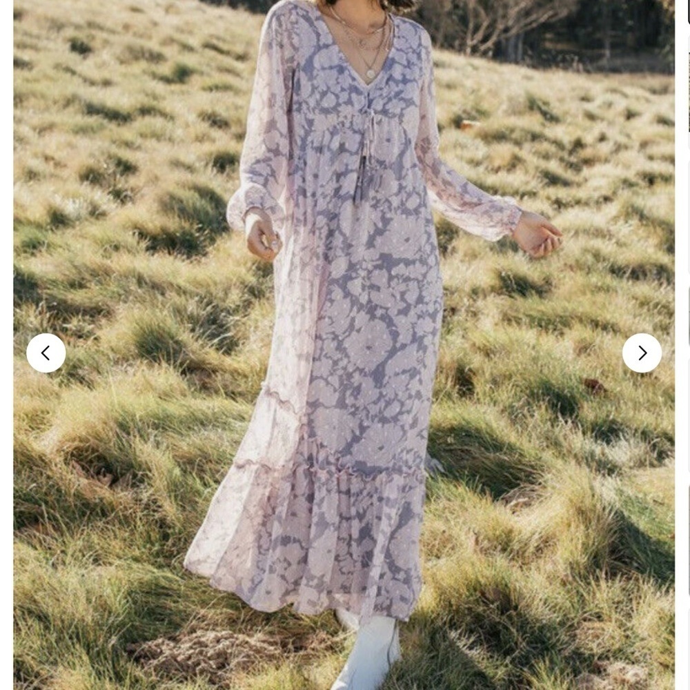 Lovestitch Pink & Grey Floral Balloon Sleeve V-Neck Tiered Maxi Dress Size Med